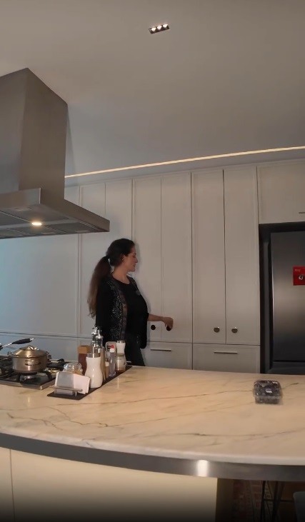 Alessandra Negrini coloca à venda apartamento em São Paulo — Foto: Reprodução/Instagram