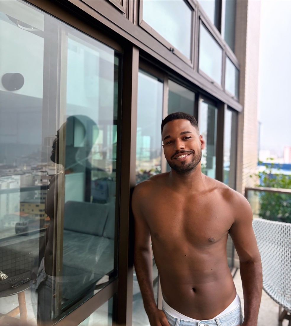 Jordan Dafner na cobertura onde vive com o presidente do Bahia em Salvador — Foto: rep/  instagram