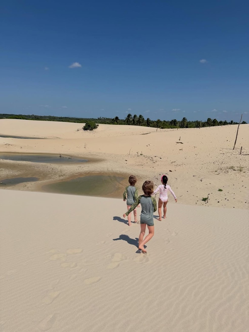 Thales Bretas está de férias no Ceará com os filhos — Foto: Reprodução/Instagram