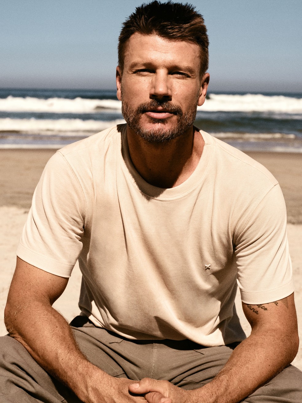 Rodrigo Hilbert em campanha de moda — Foto: Lufree/Hering/Divulgação