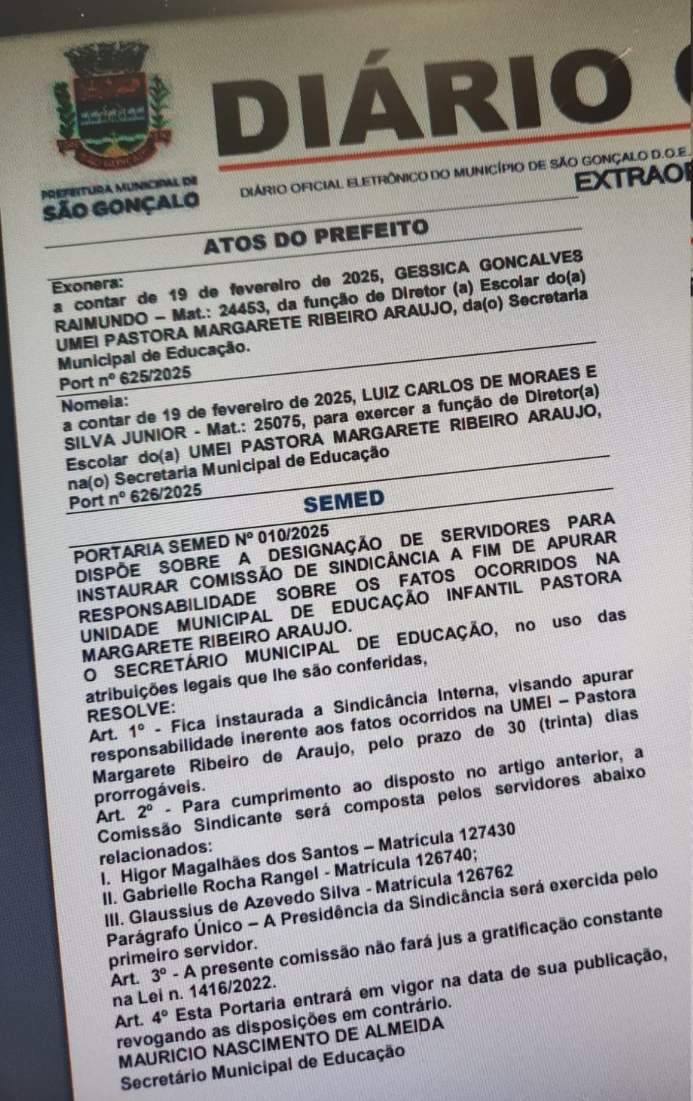 Prefeitura de São Gonçalo exonera diretora e professora de escola onde menina de 3 anos caiu, ficando em estado grave — Foto: Reprodução