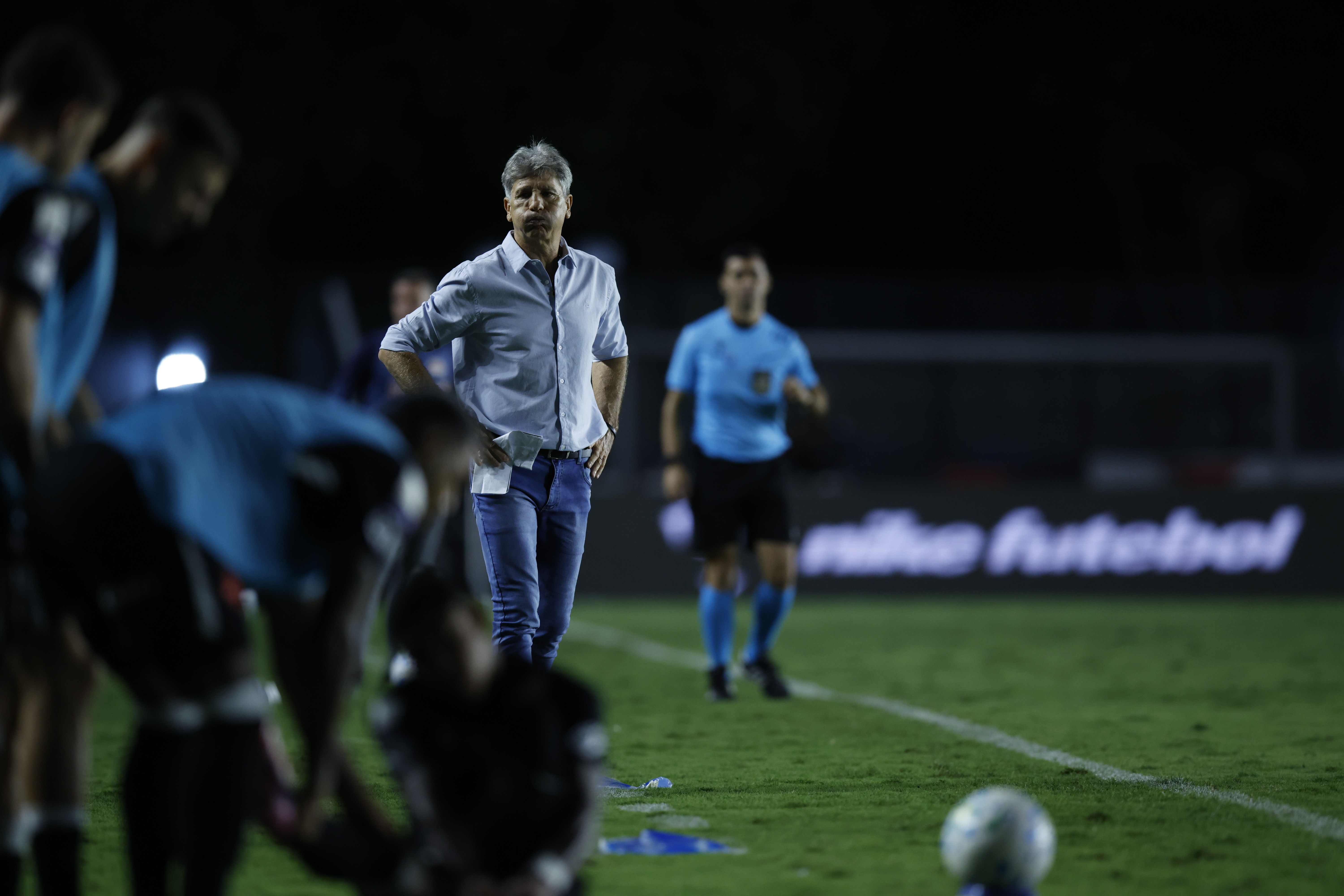 Vasco defende Renato Gaúcho após derrota e assume responsabilidade