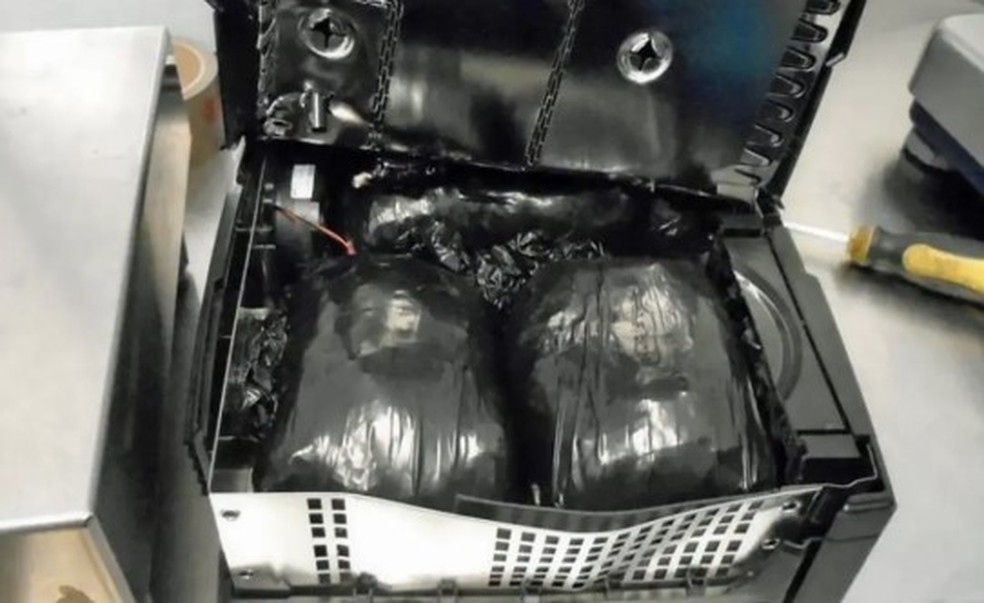 Console de Xbox com metanfetamina &mdash; Foto: Reprodu&ccedil;&atilde;o/US Customs and Border Patrol