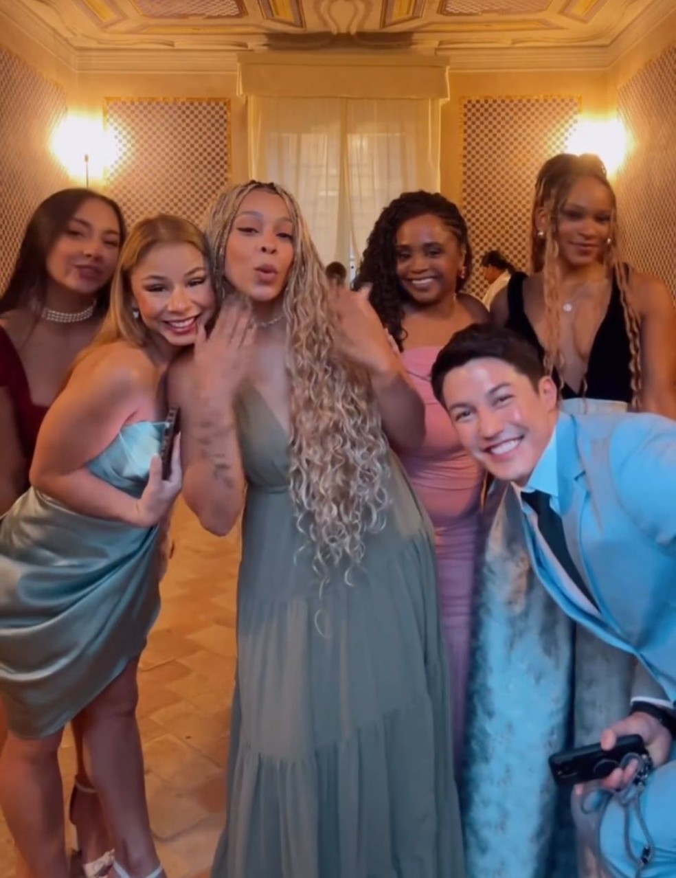 Ginastas no casamento de Jade Barbosa na It&aacute;lia &mdash; Foto: Reprodu&ccedil;&atilde;o/Instagram