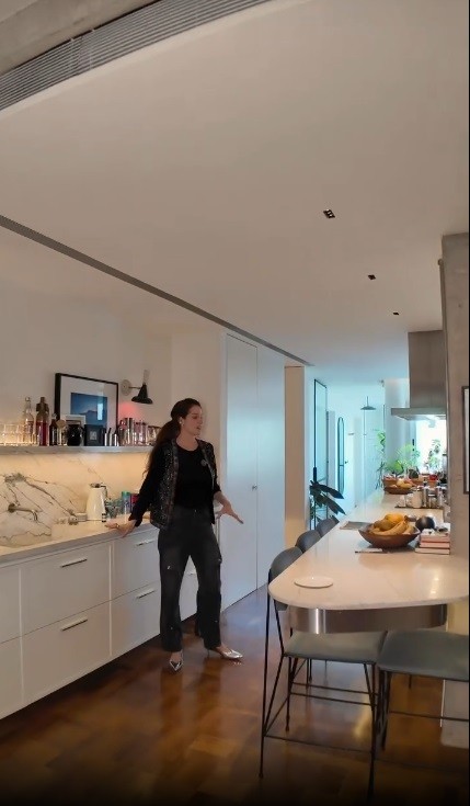 Alessandra Negrini coloca à venda apartamento em São Paulo — Foto: Reprodução/Instagram