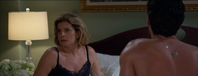 Lingeries de Odete Roitman aparecem em cenas inéditas e fazem sucesso — Foto: Reprodução/TV Globo