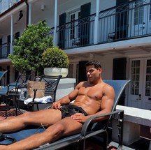 Elogiado por Trump por ser 'bonito demais para lutar', Borrachinha já viveu dias de modelo — Foto: Reprodução/Instagram