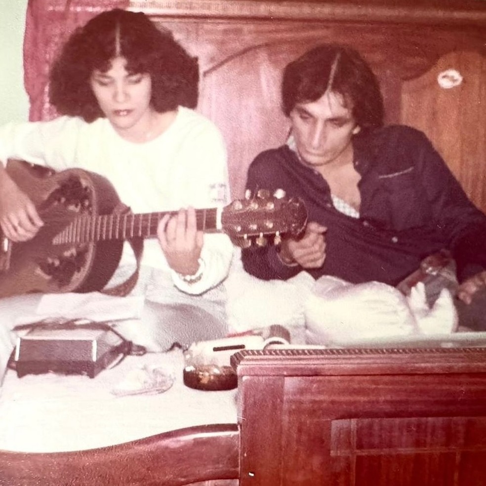 Os irm&atilde;os Marina Lima e Antonio C&iacute;cero &mdash; Foto: Reprodu&ccedil;&otilde;es de Instagram