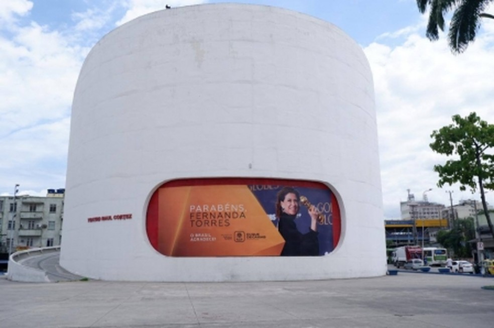 Homenagem para Fernanda Torres em Caxias — Foto: Divulgação