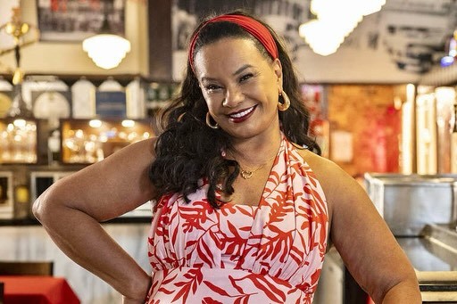 Solange Couto revive icônica Dona Jura em 'Dona de mim' — Foto: Reprodução/Instagram