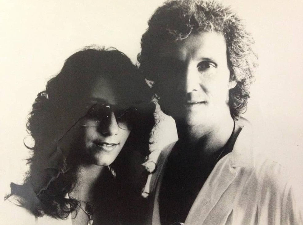 Cantora Kátia com Roberto Carlos — Foto: Acervo pessoal
