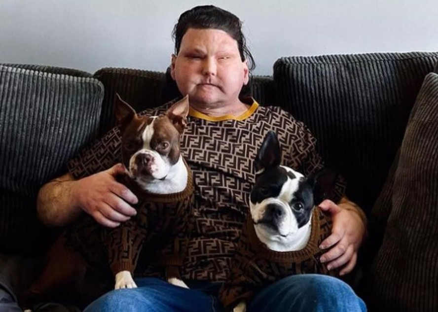 Joe DiMeo e os seus cães — Foto: Reprodução/Instagram
