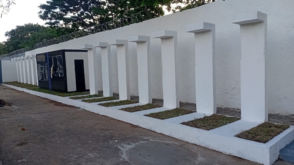 Monumento Tortura Nunca Mais no Cemitério de Ricardo de Albuquerque — Foto: Divulgação