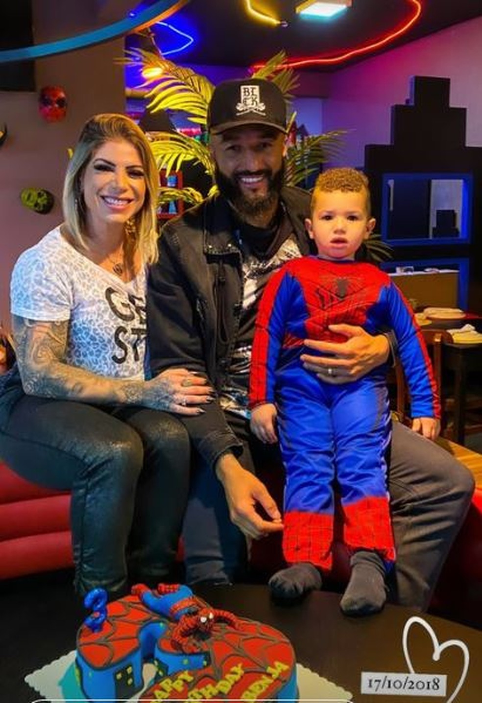 Tayrine Rafael Seifert &eacute; casada com o goleiro muralha &mdash; Foto: rep/ intagram