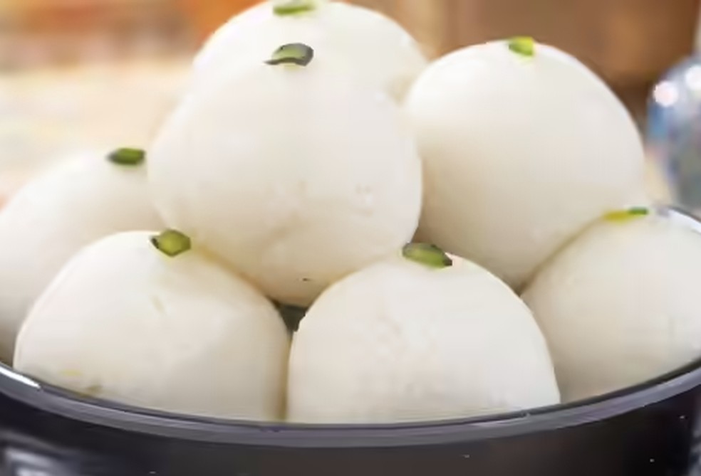Rasgullas: doce que queijo cozido no açucar foi estopim da briga — Foto: Reprodução/Times Of India