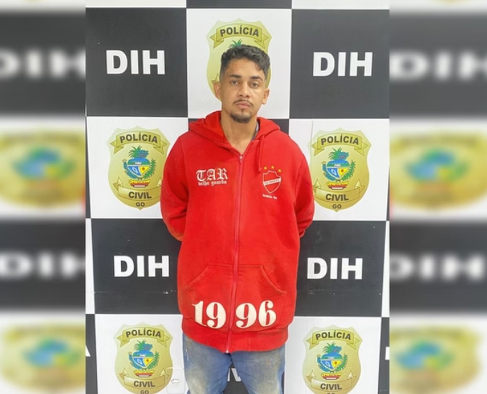Marcelo Junior Bastos Santos &eacute; suspeito de matar Cintia Ribeiro Barbosa, em Goi&acirc;nia &mdash; Foto: Divulga&ccedil;&atilde;o PCGO