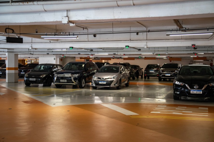 Estacionamentos no Rio chegam a custar R$ 48 por duas horas. Veja ...