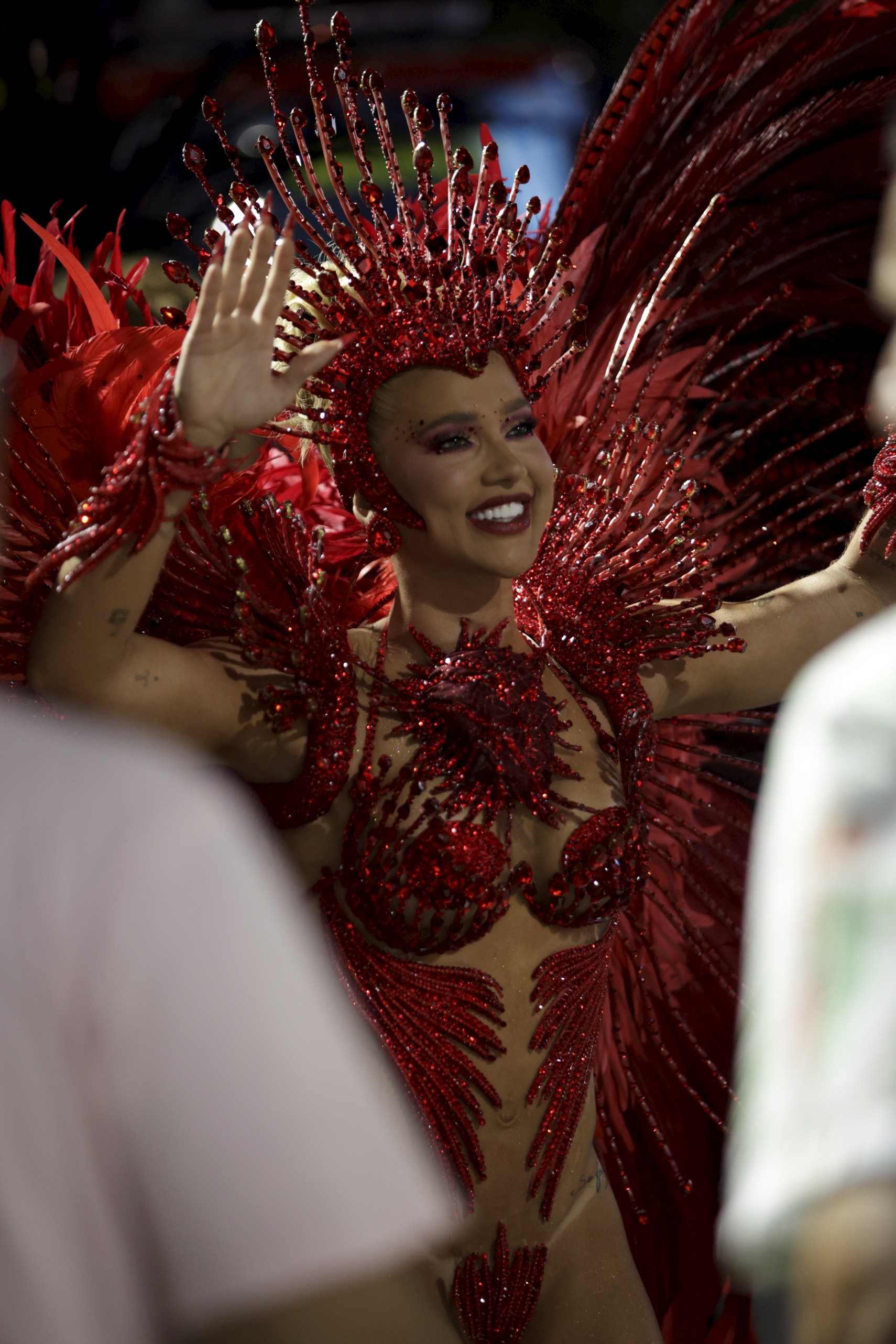 Grande Rio decepciona e fica fora do desfile das campeãs após estreia de Virginia Fonseca
