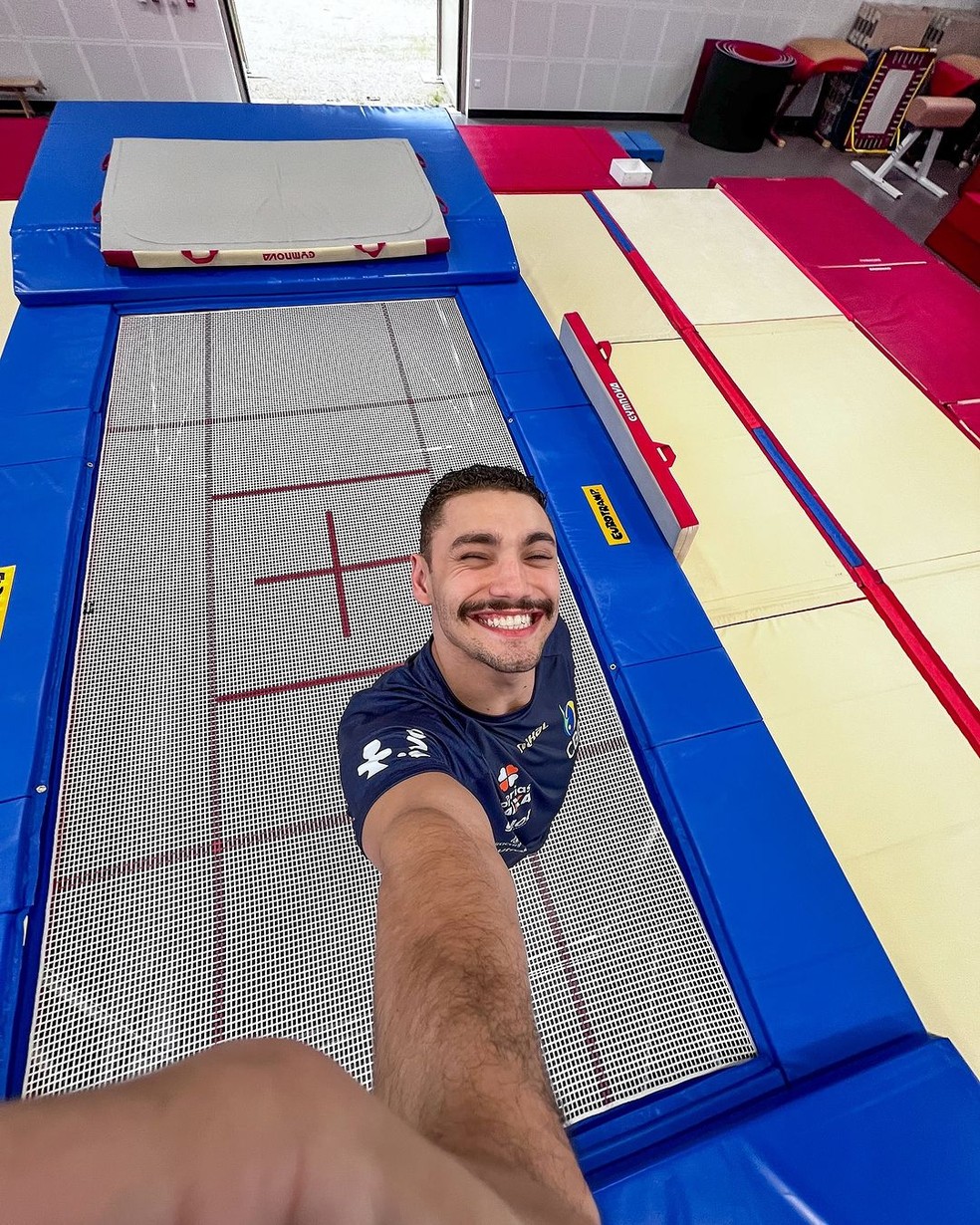 Rayan Castro Dutra, atleta de ginástica de trampolim — Foto: Reprodução/Instagram