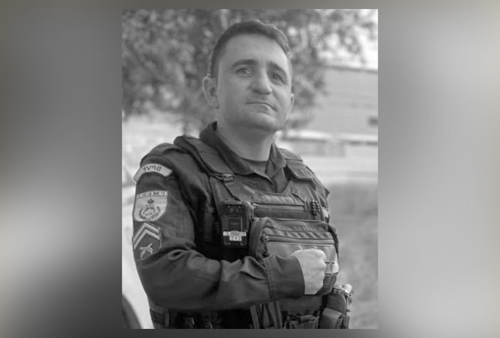 O cabo da PM Fernando Plácido Roberto Rocha, de 38 anos — Foto: Divulgação PMERJ