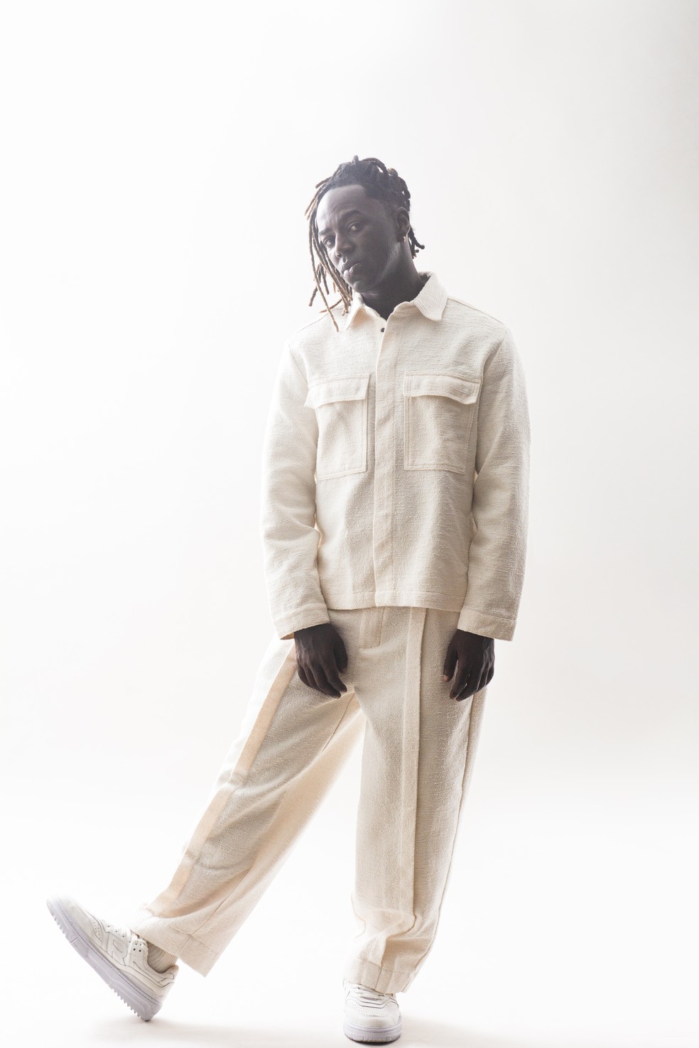 O ator, apresentador, influencer e empreendedor Jonathan Azevedo — Foto: Bruno Rangel/Divulgação