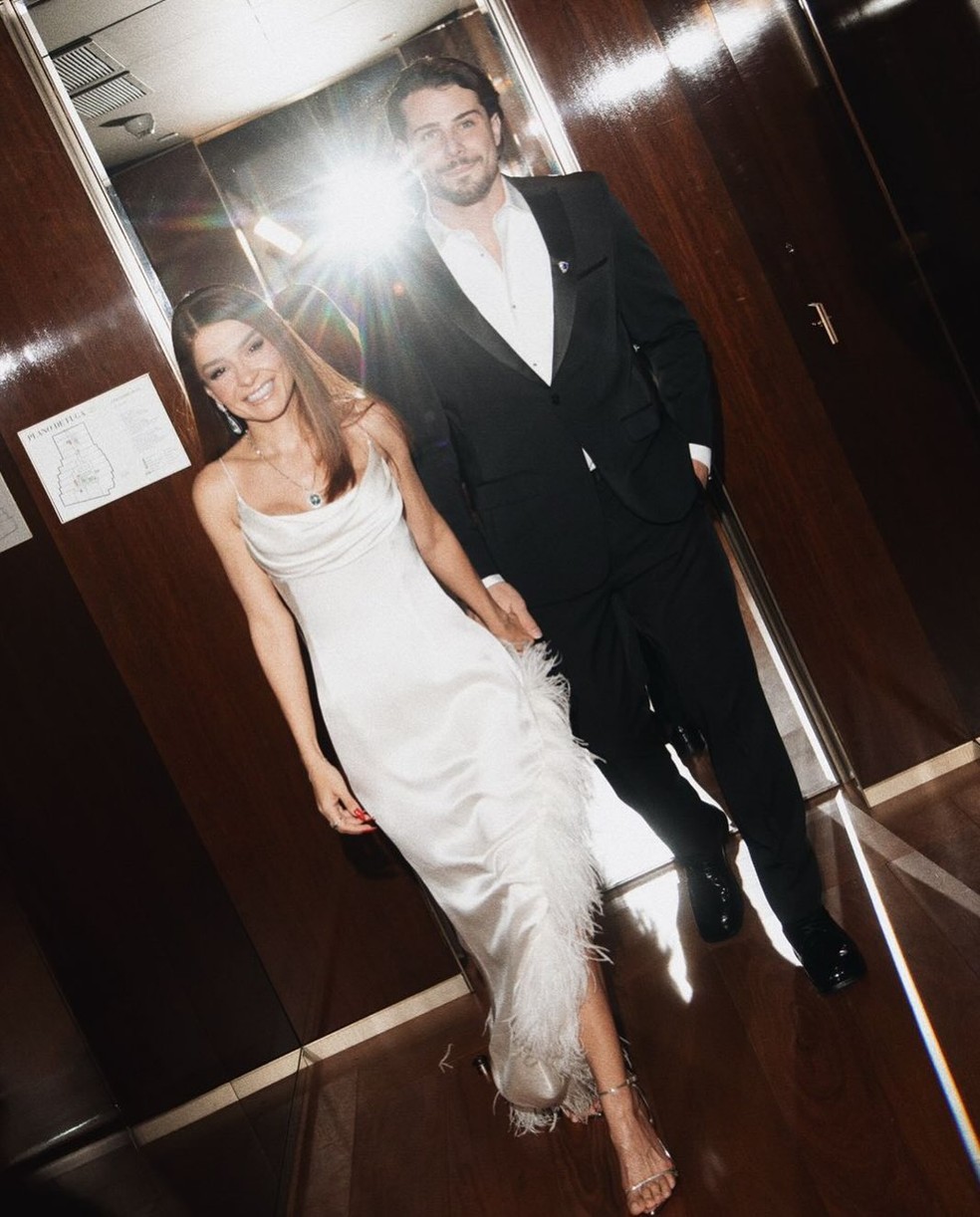 Maiara, da dupla com Maraisa, com o novo namorado — Foto: Instagram/reprodução