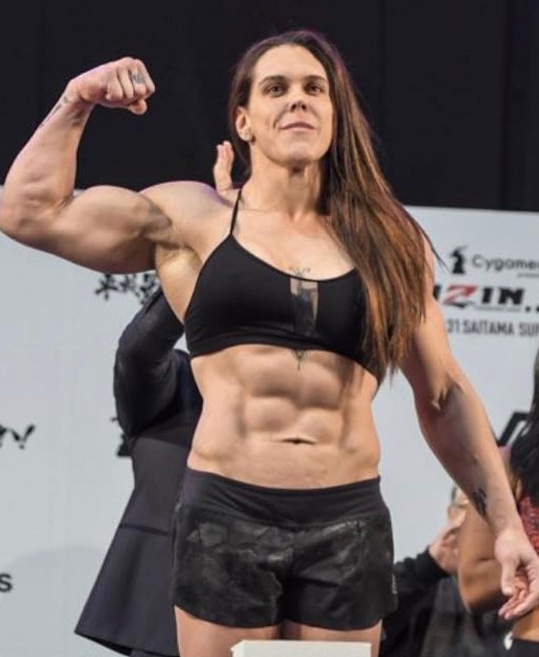 Gabi Garcia é campeã de Jiu-Jítsu e MMA — Foto: rep/ instagram