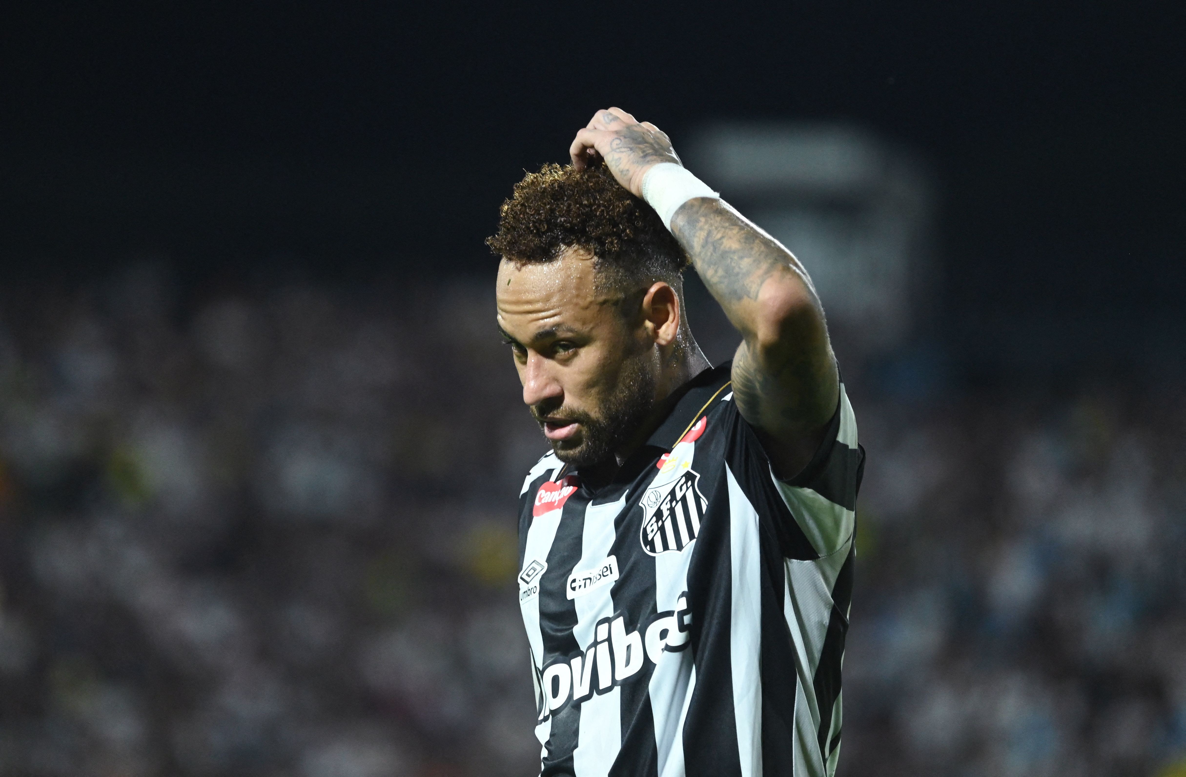 Neymar manda mensagem de apoio para filho de 7 anos de homem morto em São Cristóvão