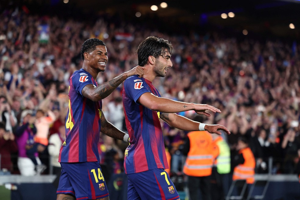 Rashford e Ferran Torres dão título espanhol ao Barcelona contra o Real Madrid — Foto: Josep LAGO / AFP