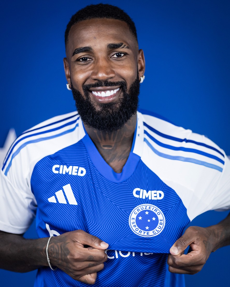 Gerson é anunciado pelo Cruzeiro até 2030