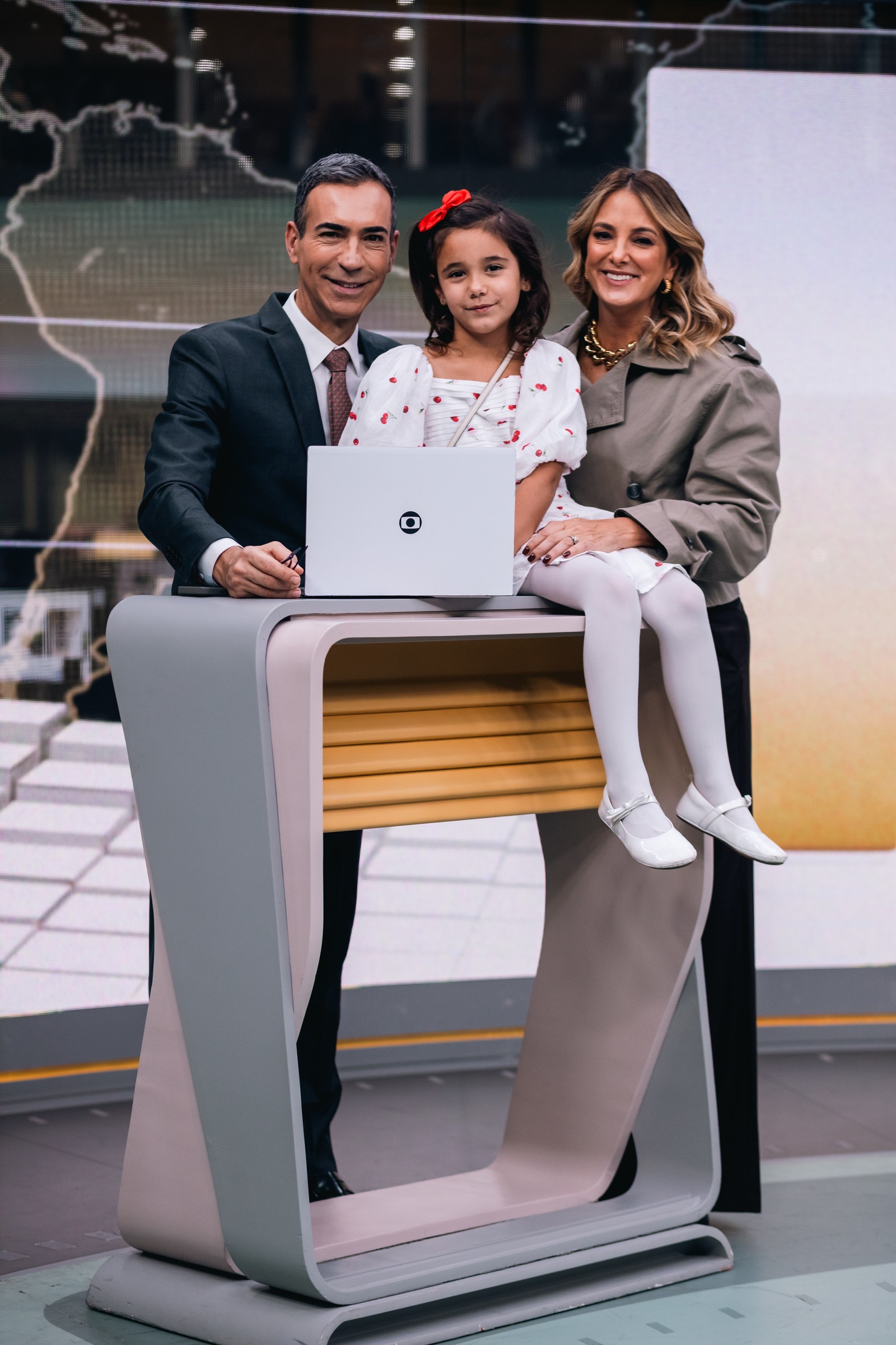 César Tralli com sua filha Manuella — Foto: Jordan Vilas