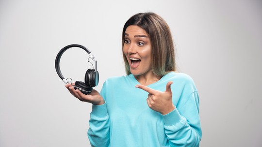 Guia para comprar bons fones de ouvidos, dependendo das suas prioridades