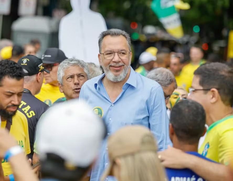 TRE-RJ mantém por maioria candidatura de Márcio Canella após suspeita de ligação com milícias de Belford Roxo