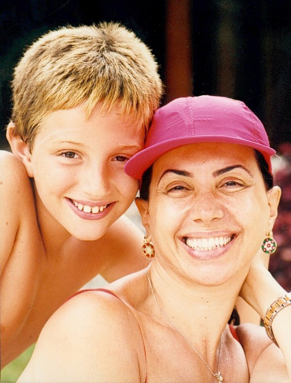 Claudia Alencar com o filho Yann — Foto: arquivo pessoal