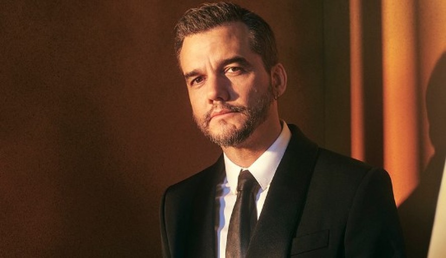 Wagner Moura Inova em Nova York: Estreia na Moda e Dicas de Marquezine