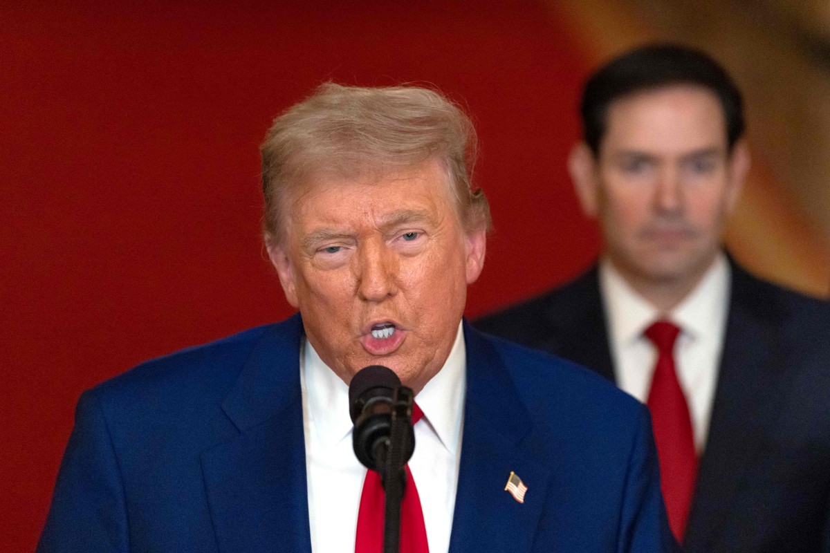 Donald Trump: Inchaço nas Pernas Revela Condição de Saúde Conhecida e Comum em Idosos