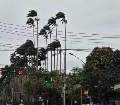Segunda-feira tem previsão de ventos fortes, que podem chegar a 76 km/h, no Rio