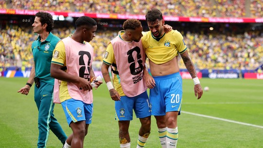 Desfalque contra Noruega, Paquetá lamenta eliminação do Brasil na Copa: 'Nem a dor da lesão é tão grande' Desfalque contra Noruega, Paquetá lamenta eliminação do Brasil na Copa: 'Nem a dor da lesão é tão grande'