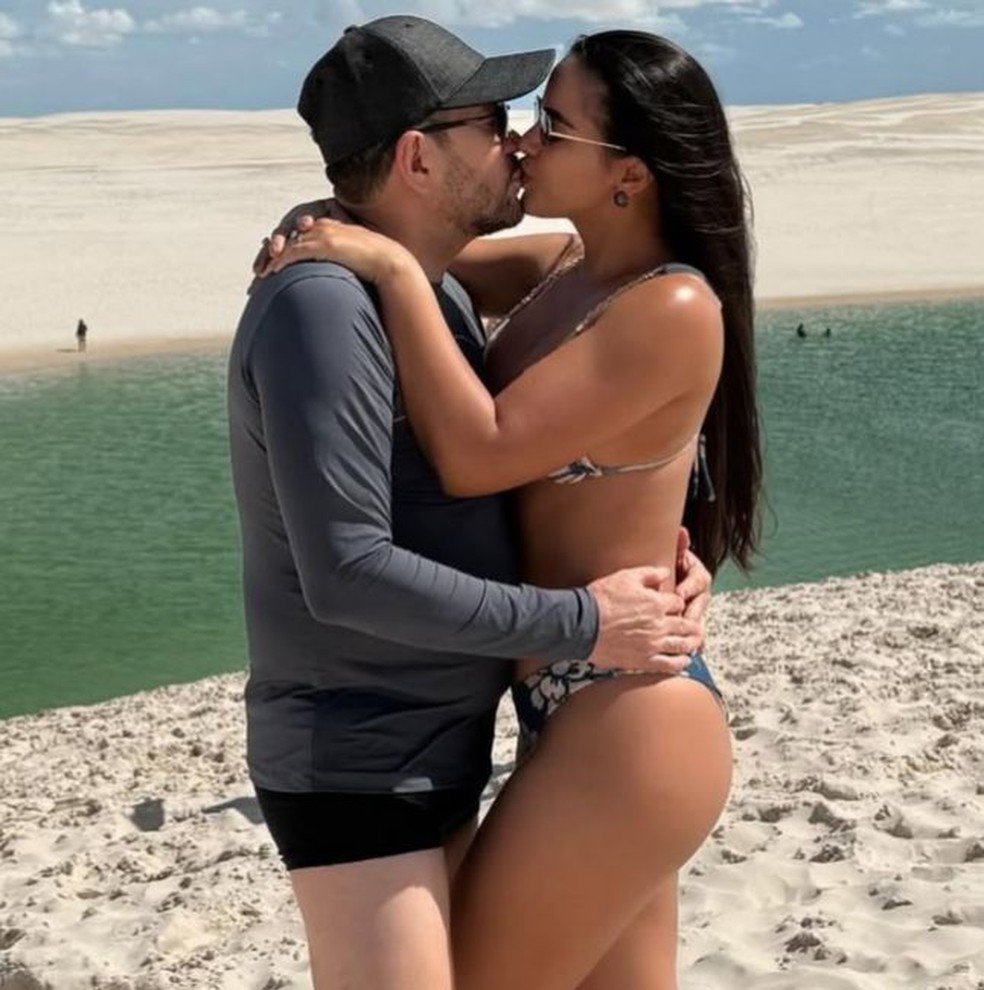 Ximbinha mostra férias românticas com a mulher no Maranhão — Foto: Instagram