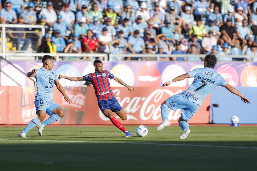 Bahia peca no ataque e perde para o O'Higgins pelo jogo de ida da fase ...
