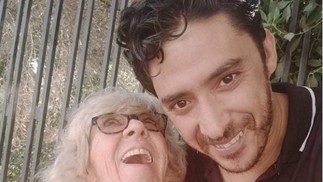 Iris e Mohammed se conheceram em 2019 e se casaram no ano seguinte — Foto: Reprodução