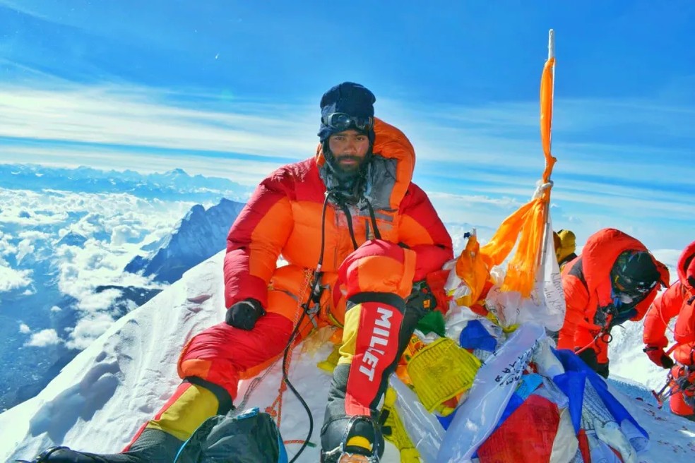 Madhusudan Patidar perdeu o dedo no alto do Monte Everest &mdash; Foto: Reprodu&ccedil;&atilde;o / Instagram