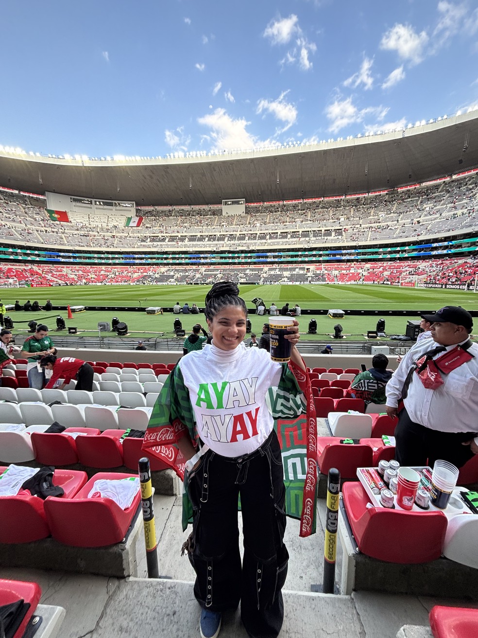 Nathalia Carvalho visita o Estadio Banorte, nova versão do Azteca — Foto: Arquivo pessoal