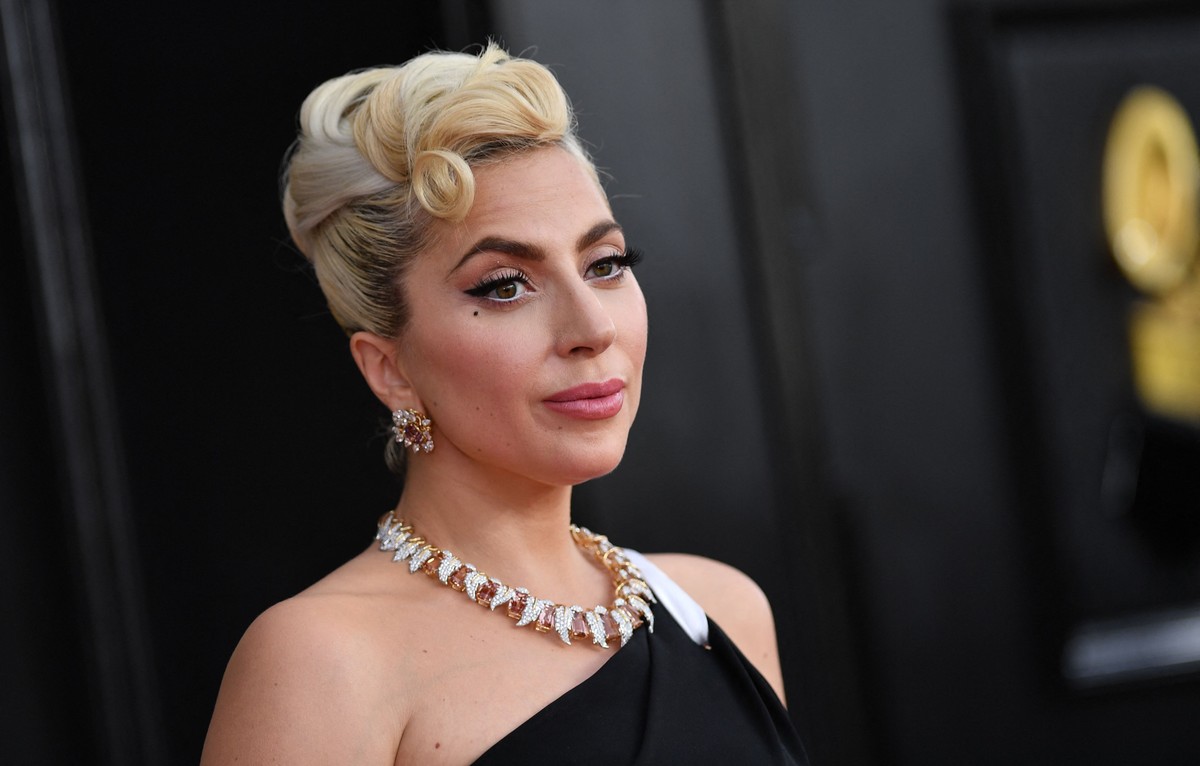 Qual é o nome da doença da Lady Gaga? Cantora tem histórico de ...