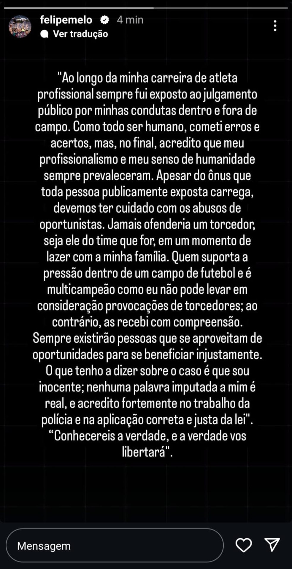 Felipe Melo se diz inocente ap&oacute;s acusa&ccedil;&atilde;o de intimida&ccedil;&atilde;o a adolescente &mdash; Foto: Instagram