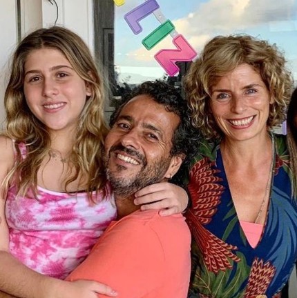 Marcos Palmeira com a mulher, Gabriela Gastal, e a filha Julia — Foto: Instagram