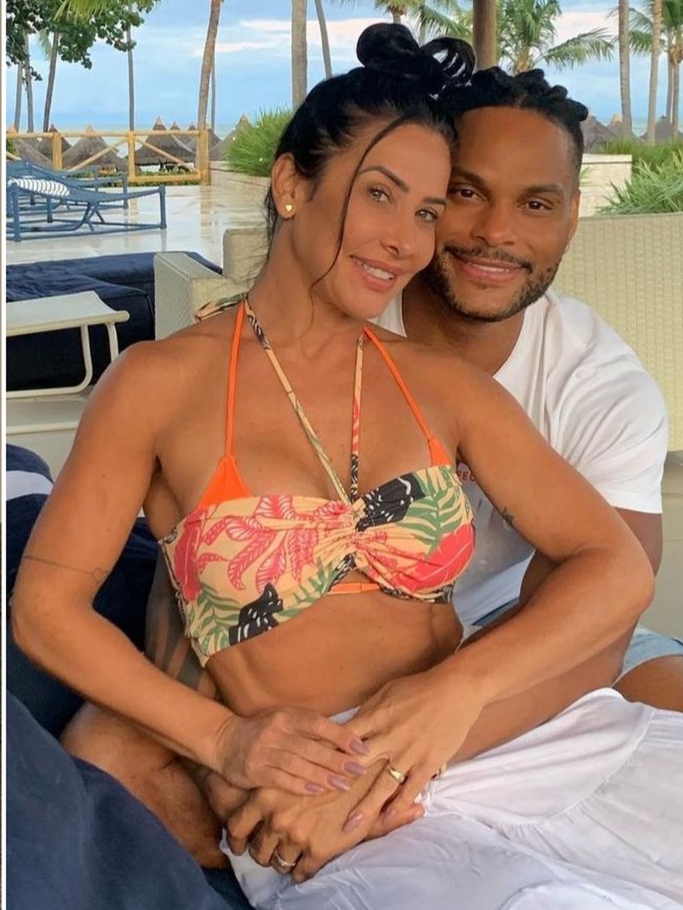 Tony Salles e Scheila Carvalho &mdash; Foto: Instagram