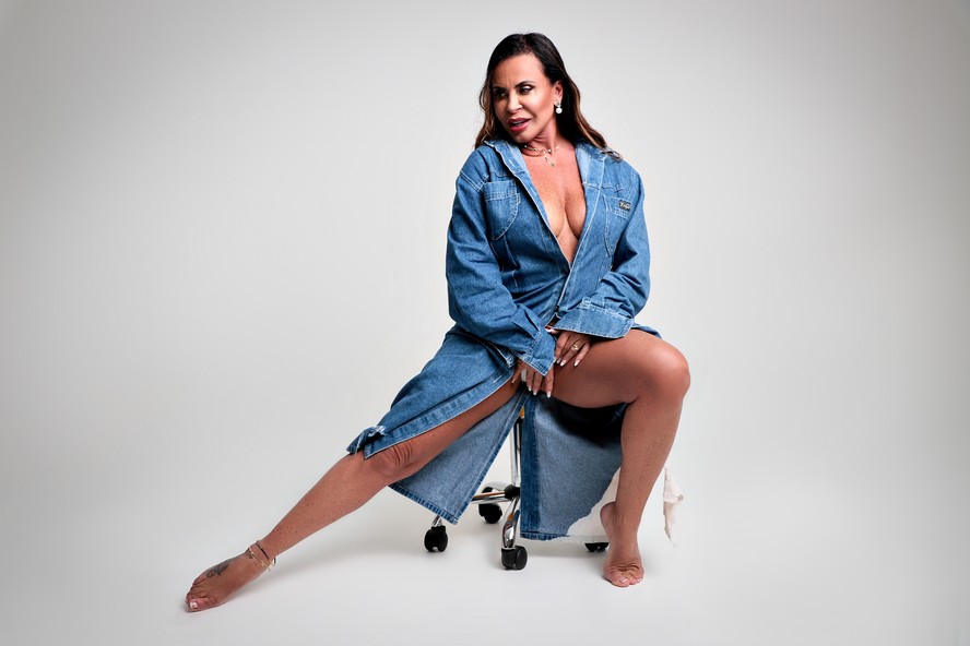 Gretchen, de 66 anos
