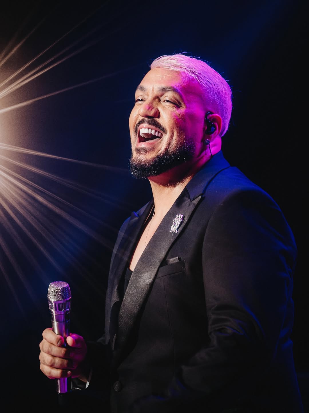 Belo lança 'Você mudou', pagode romântico sobre término e decepção