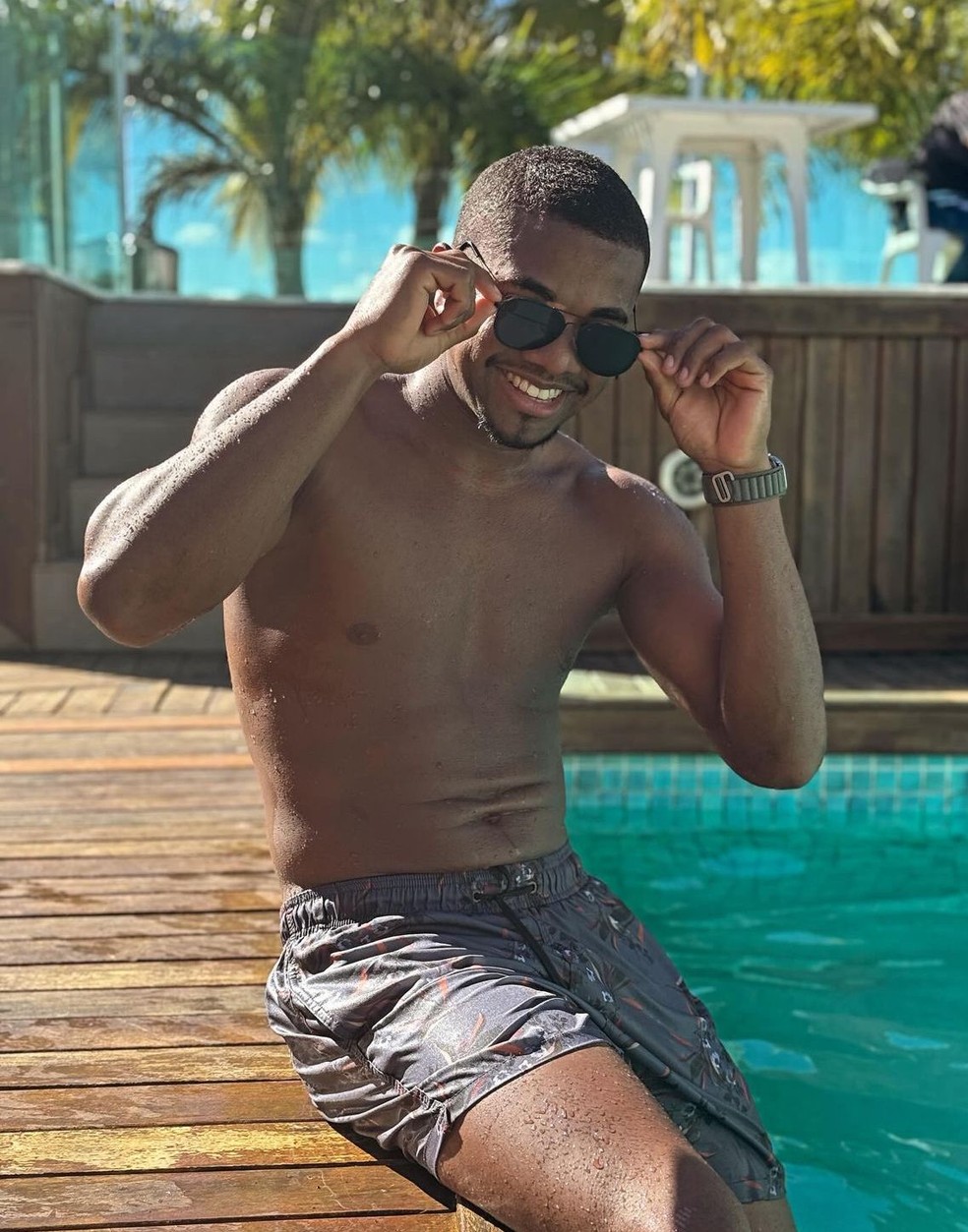 Campeão do 'BBB 24', Davi aluga casa em praia de Manaus para descansar com a família — Foto: Instagram